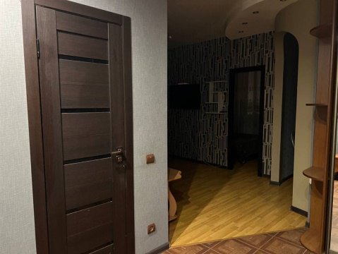 1-к квартира, 8/9 эт., 54м²