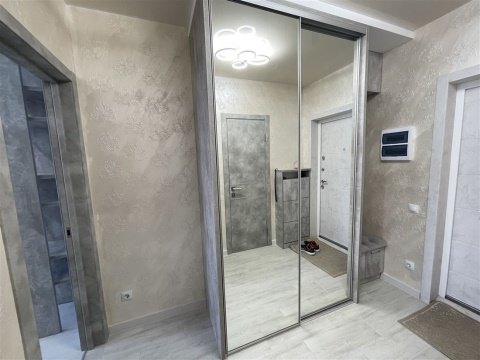 1-к квартира, 3/19 эт., 43м²