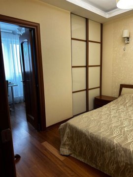 3-к квартира, 14/23 эт., 53м²