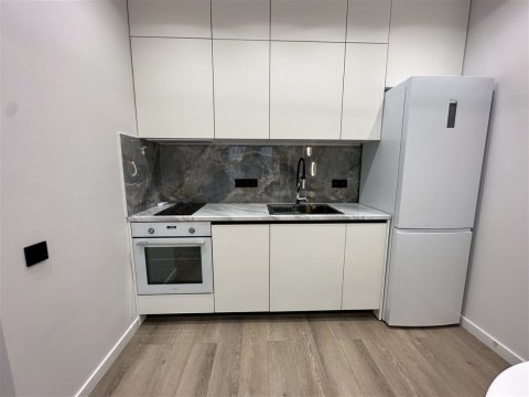 1-к квартира, 4/20 эт., 40м²