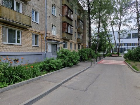 3-к квартира, 4/4 эт., 65м²