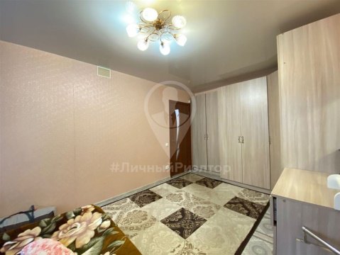 3-к квартира, 1/5 эт., 61м²