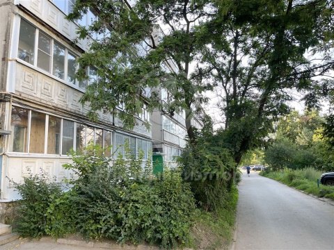 2-к квартира, 1/5 эт., 42м²