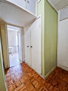 2-к квартира, 2/9 эт., 42м²