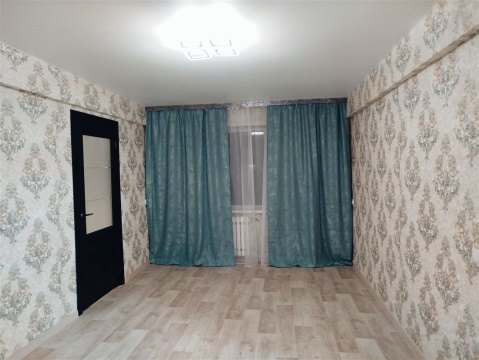 3-к квартира, 1/5 эт., 55м²