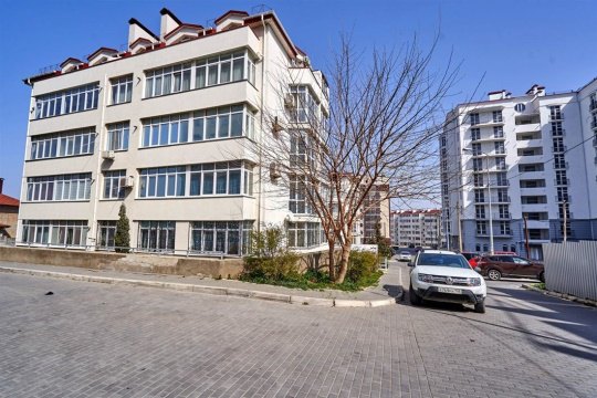 4-к квартира, 4/5 эт., 134м²