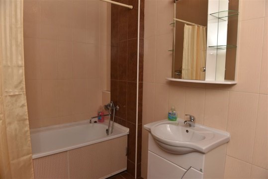1-к квартира, 15/17 эт., 55м²