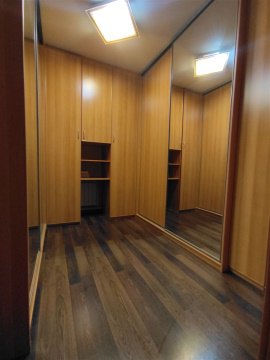 4-к квартира, 4/10 эт., 122м²