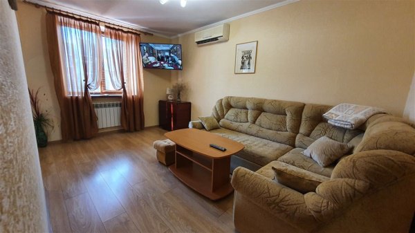 3-к квартира, 3/3 эт., 68м²