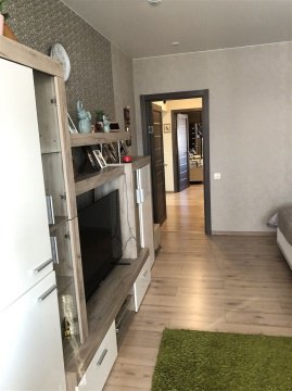 2-к квартира, 5/9 эт., 76м²