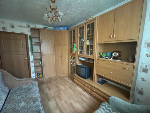 3-к квартира, 4/9 эт., 60м²
