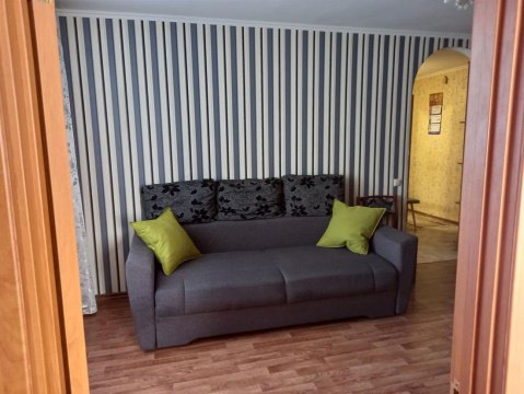 2-к квартира, 4/5 эт., 44м²