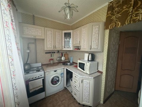 3-к квартира, 4/9 эт., 60м²