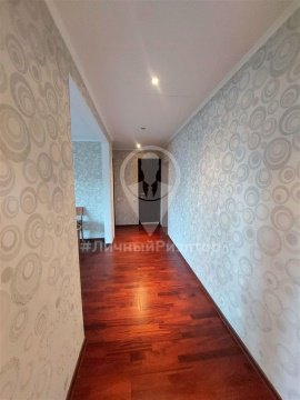 2-к квартира, 5/10 эт., 61м²