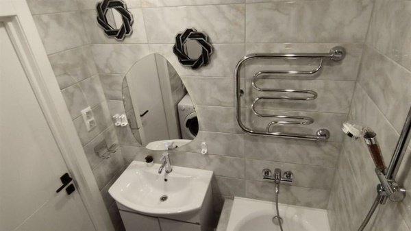 2-к квартира, 17/22 эт., 58м²