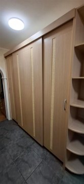 3-к квартира, 9/9 эт., 64м²