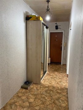 3-к квартира, 10/10 эт., 64м²