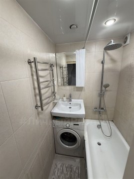 2-к квартира, 5/5 эт., 48м²