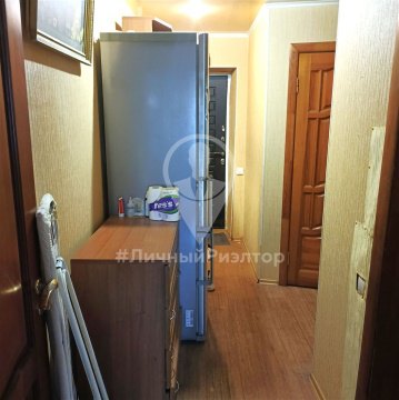 2-к квартира, 3/5 эт., 50м²