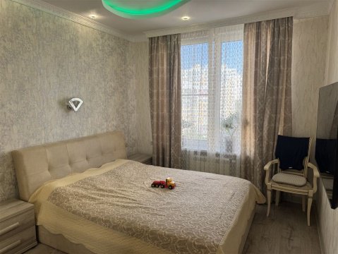 2-к квартира, 7/15 эт., 55м²