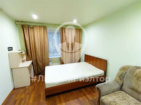 2-к квартира, 1/1 эт., 55м²