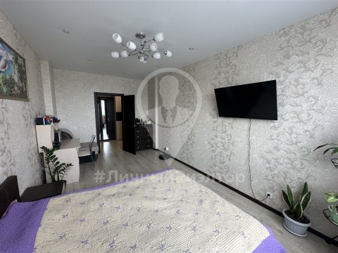 2-к квартира, 13/24 эт., 63м²