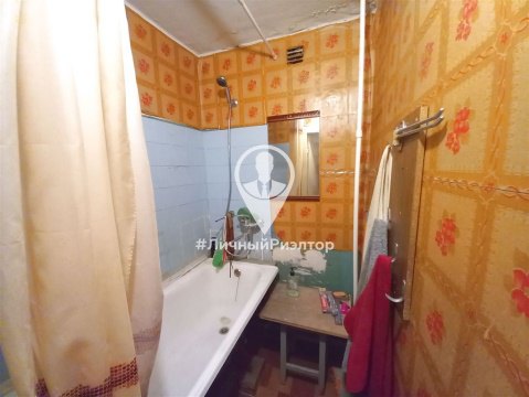 2-к квартира, 3/9 эт., 45м²