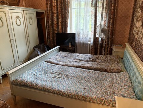 3-к квартира, 4/5 эт., 71м²