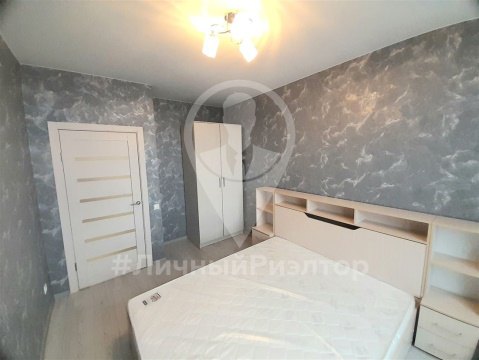 1-к квартира, 15/25 эт., 40м²