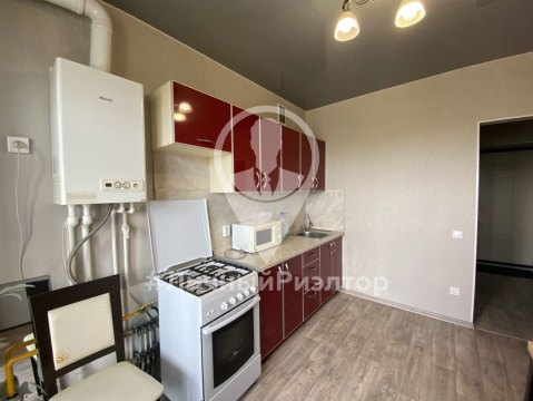 1-к квартира, 10/11 эт., 40м²