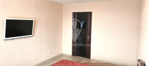 2-к квартира, 10/10 эт., 65м²