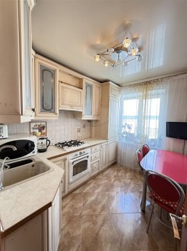 3-к квартира, 6/9 эт., 62м²