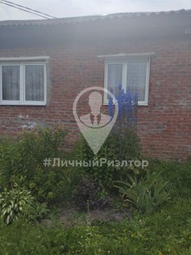 3-к квартира, 1/1 эт., 50м²