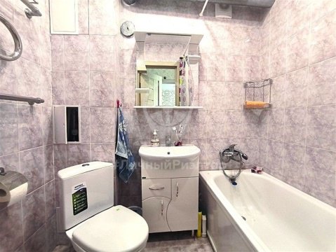 1-к квартира, 1/2 эт., 28м²