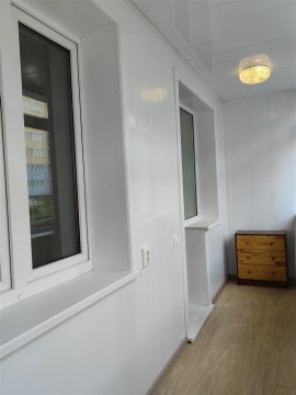 2-к квартира, 3/9 эт., 58м²