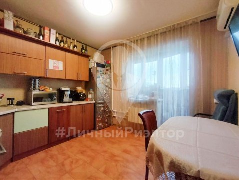 2-к квартира, 5/15 эт., 66м²