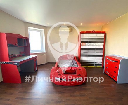 3-к квартира, 8/10 эт., 107м²