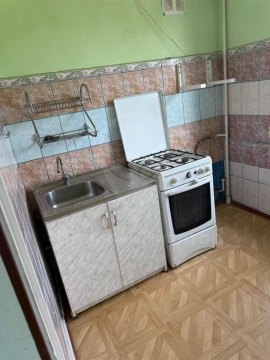 3-к квартира, 2/5 эт., 63м²