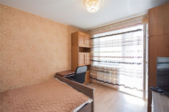 2-к квартира, 1/3 эт., 51м²