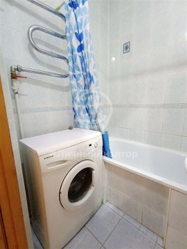 2-к квартира, 1/5 эт., 50м²