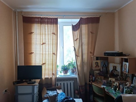 3-к квартира, 2/4 эт., 76м²