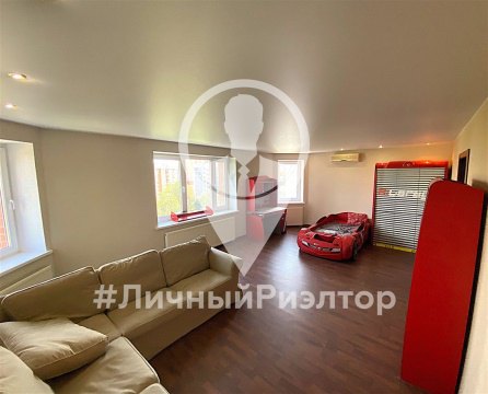 3-к квартира, 8/10 эт., 107м²