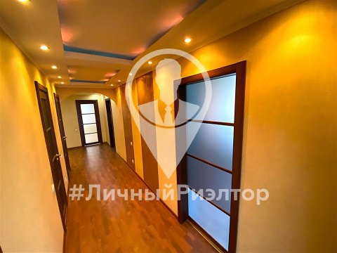 3-к квартира, 8/10 эт., 107м²