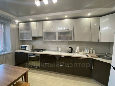 1-к квартира, 9/10 эт., 44м²