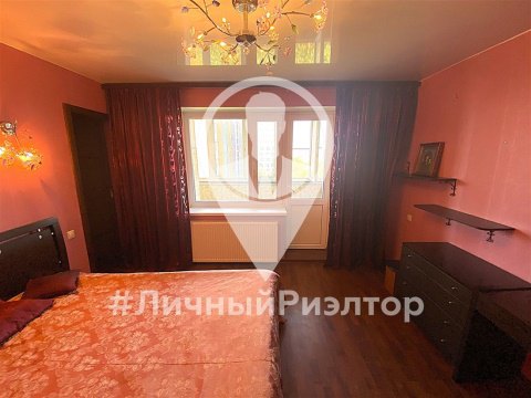 3-к квартира, 8/10 эт., 107м²