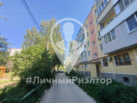 3-к квартира, 5/5 эт., 63м²