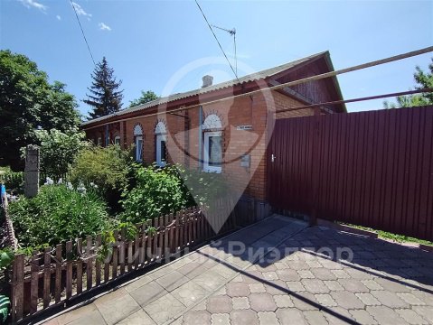Дом 46м², участок 3 сот.
