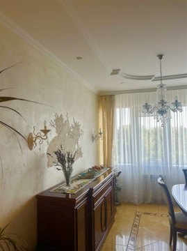 3-к квартира, 6/10 эт., 141м²