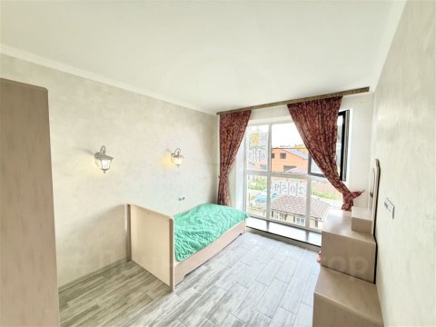 1-к квартира, 2/3 эт., 48м²