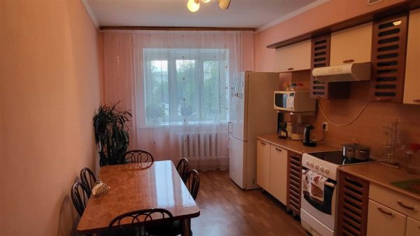 2-к квартира, 2/9 эт., 64м²